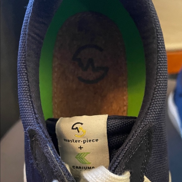 Cariuma Navy and White Sneakers - Picture 2 of 9